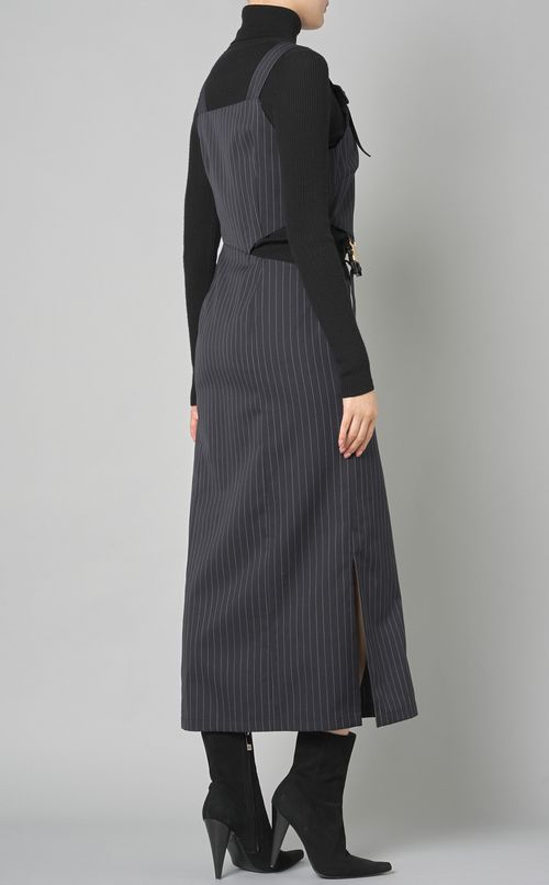 ピンストライプジャンパースカート