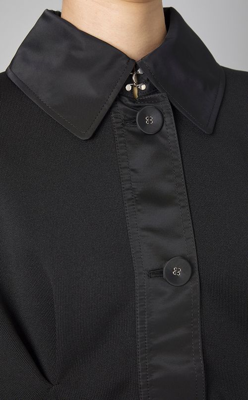 プリーツバックシングルコート