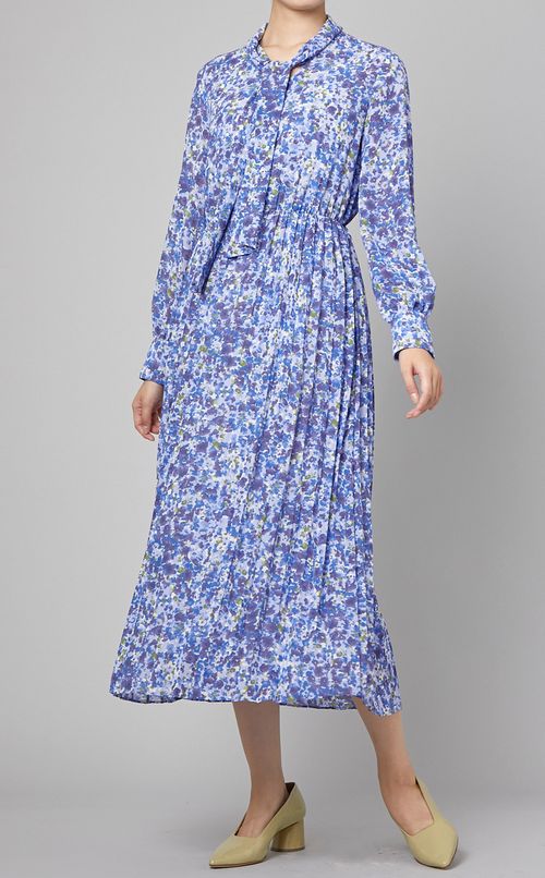 ボウタイプリーツワンピース