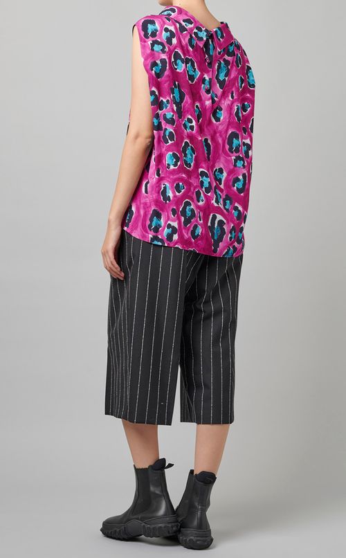 スタンドカラープリントプルオーバー