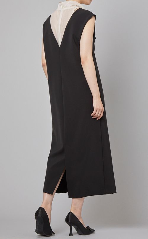 ドレープデコルテワンピース