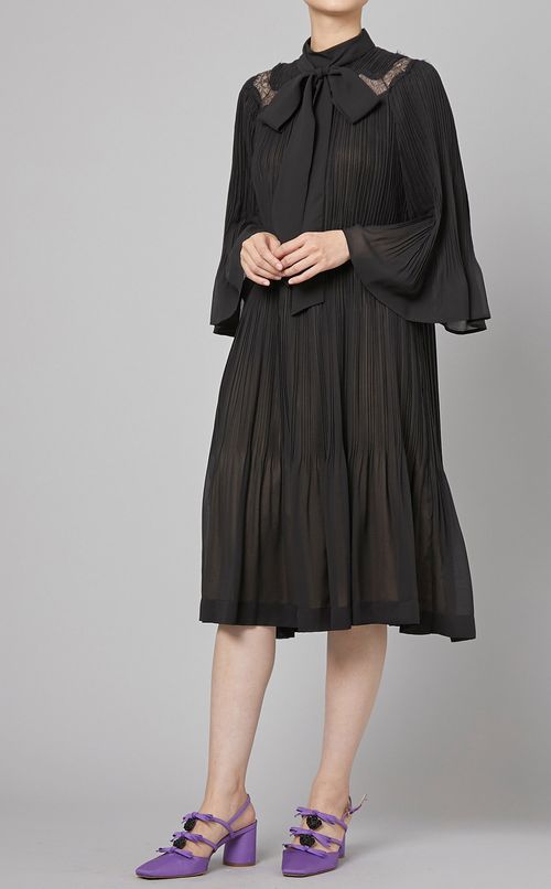 レースコンビプリーツワンピース