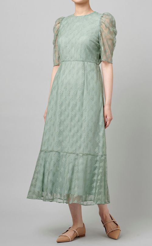 チュールレースワンピース