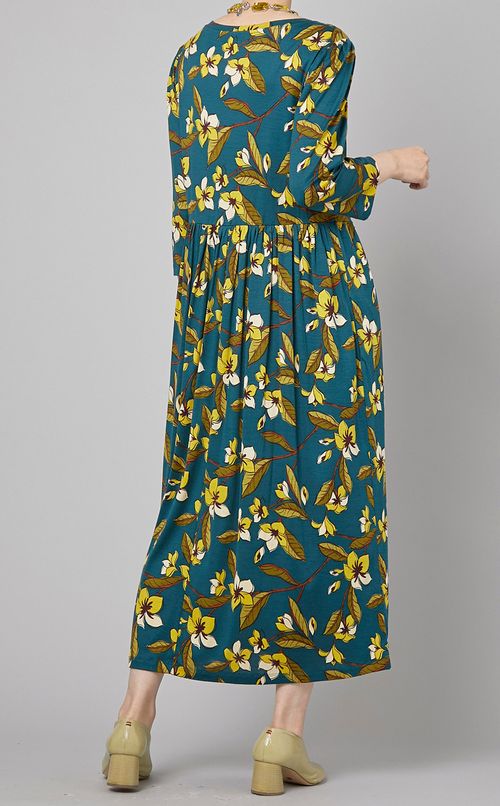 フラワープリントフレアワンピース