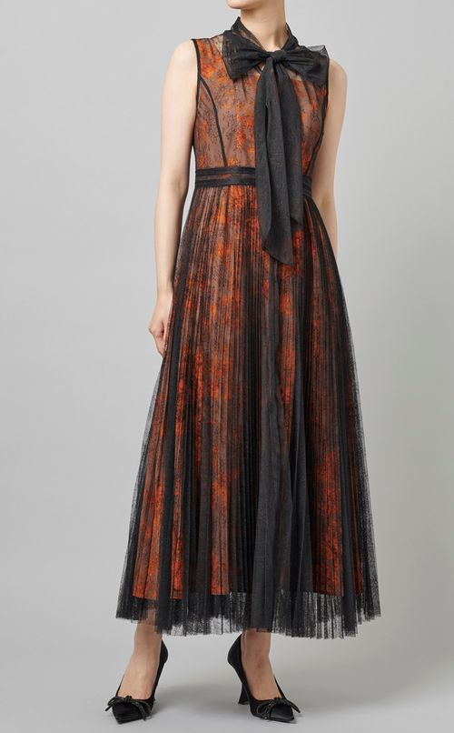 レースレイヤードドレス