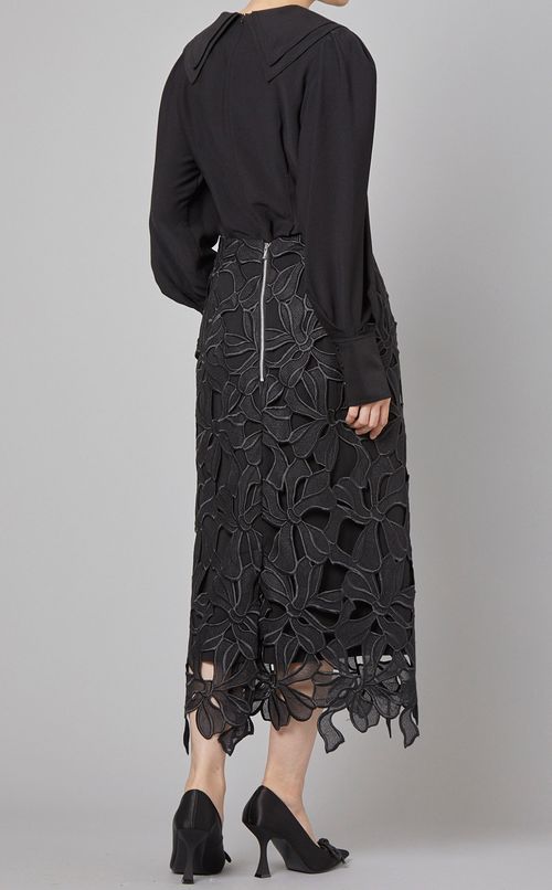 リボンレーススカート