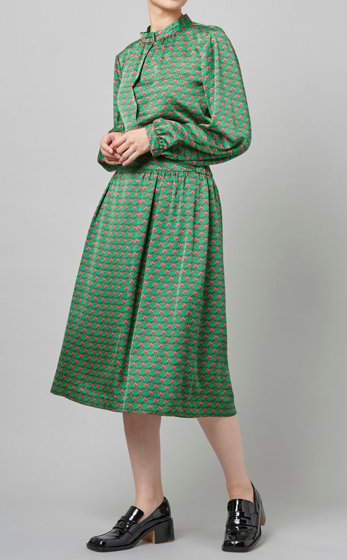 リバティプリントブラウス