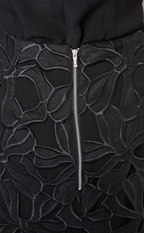 リボンレーススカート