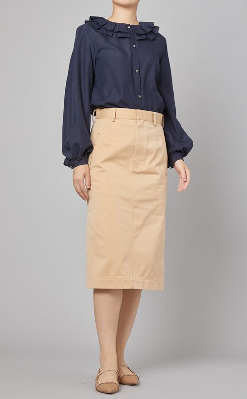 プリーツカラーブラウス