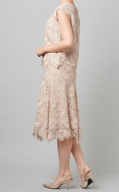 フラワーレースフレアスカート