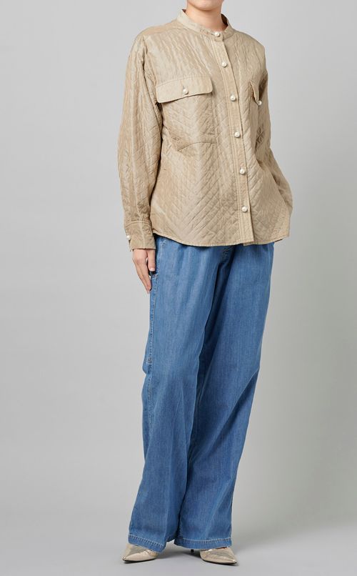 パールボタンキルティングブラウス