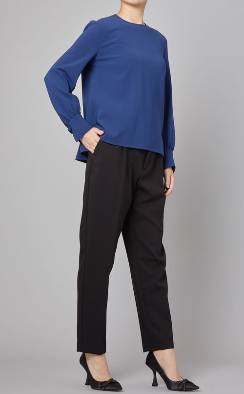 バックスタイルペプラムブラウス