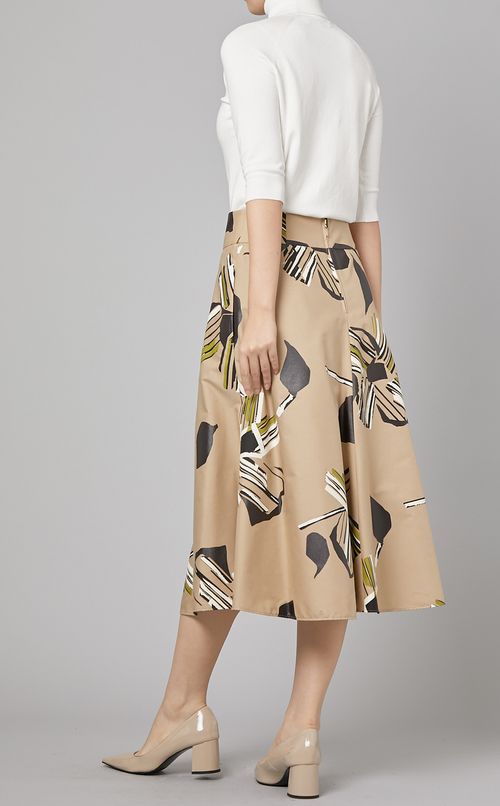 フラワープリントスカート