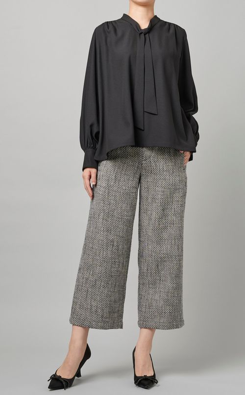 ウール混ボウタイブラウス