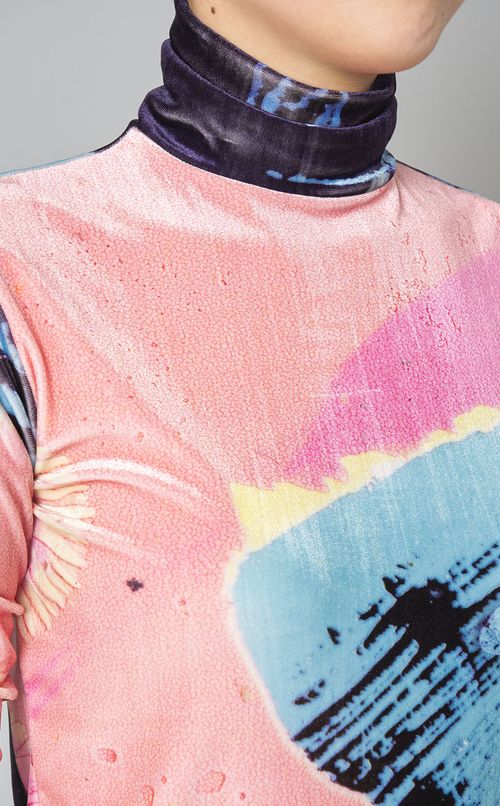 プリントタートルシャツ