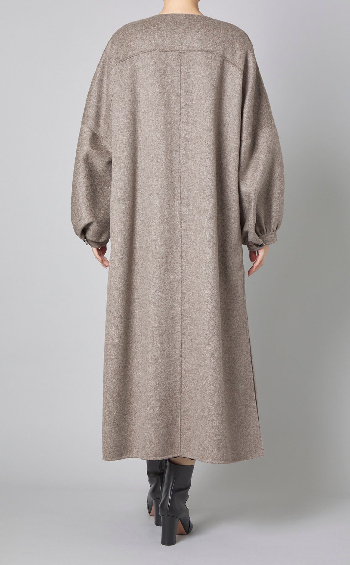 ADORE｜バイカラーリバーノーカラーコート