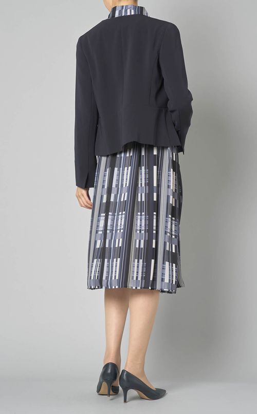 トリアセテートノーカラージャケット