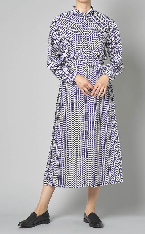 グリットプリントプリーツワンピース