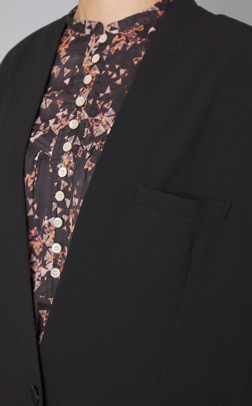 オーバーサイズノーカラージャケット