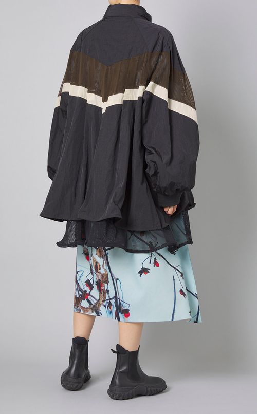 レイヤードウィンドブレーカー