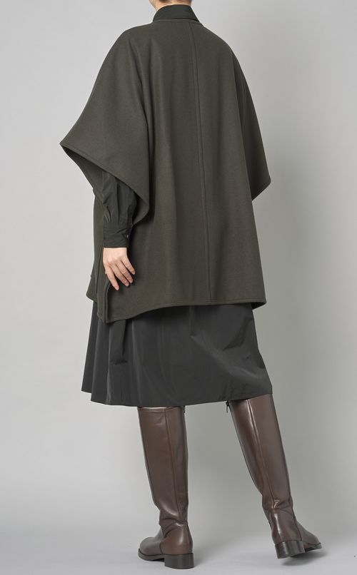 メルトンポンチョコート