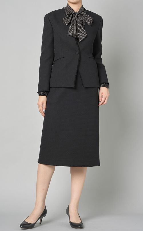 ドットプリントボウタイブラウス