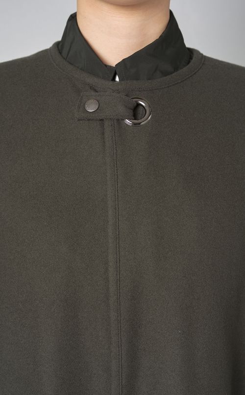 メルトンポンチョコート