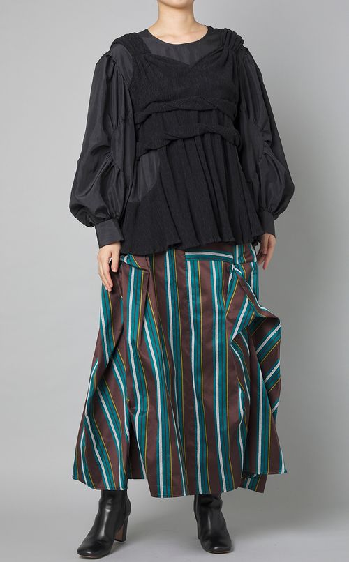 ダブルツイストギャザースリーブブラウス