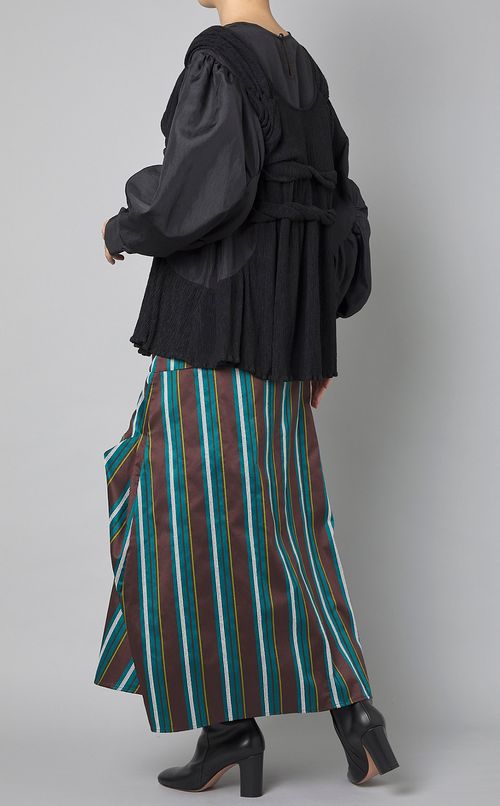 ダブルツイストギャザースリーブブラウス