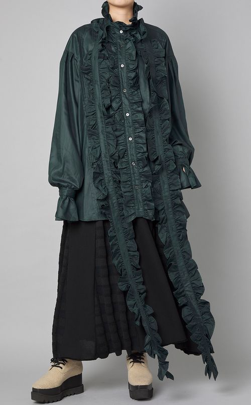 ロングフリルカラーブラウス