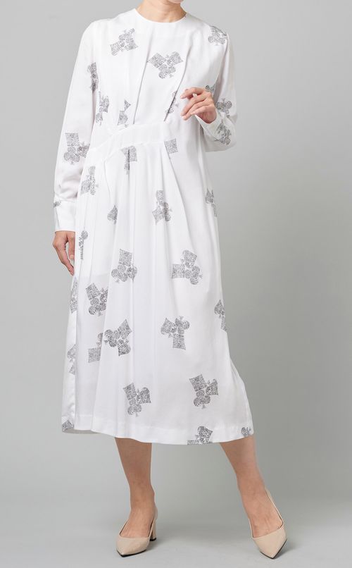 グラフィカルプリントワンピース