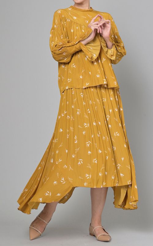 フラワープリントブラウス