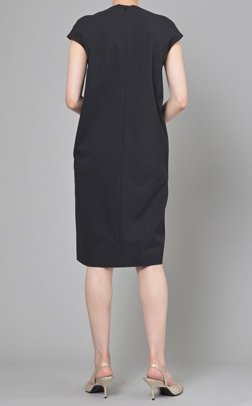 ワンサイドパールVネックドレス