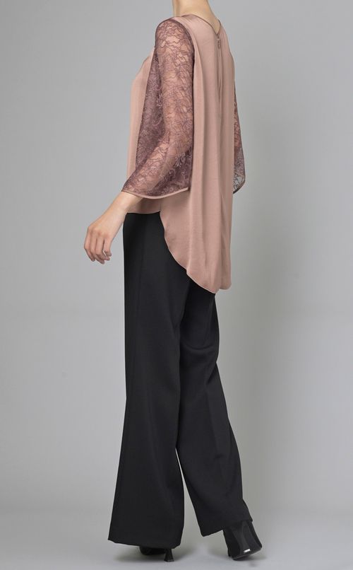 レーススリーブサテンブラウス