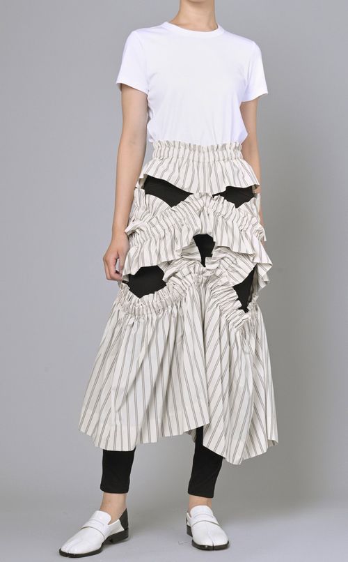 ストライプフリルスカート