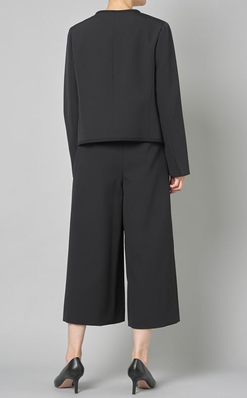 ジャガードノーカラージャケット