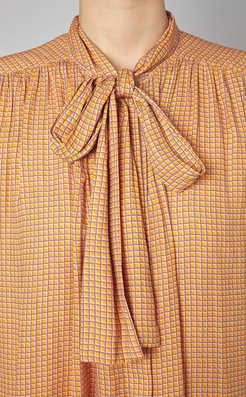 ブロックプリントボウタイブラウス