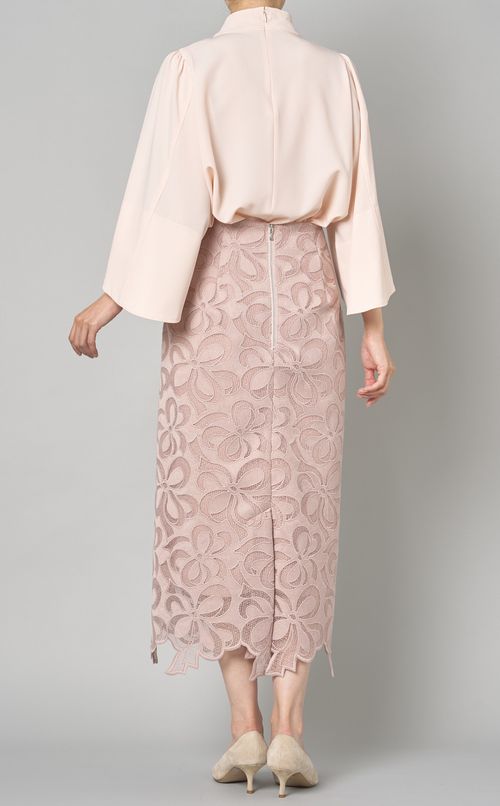 メタルアクセントチュニックブラウス