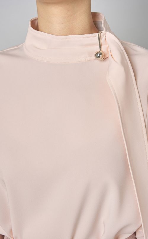 メタルアクセントチュニックブラウス