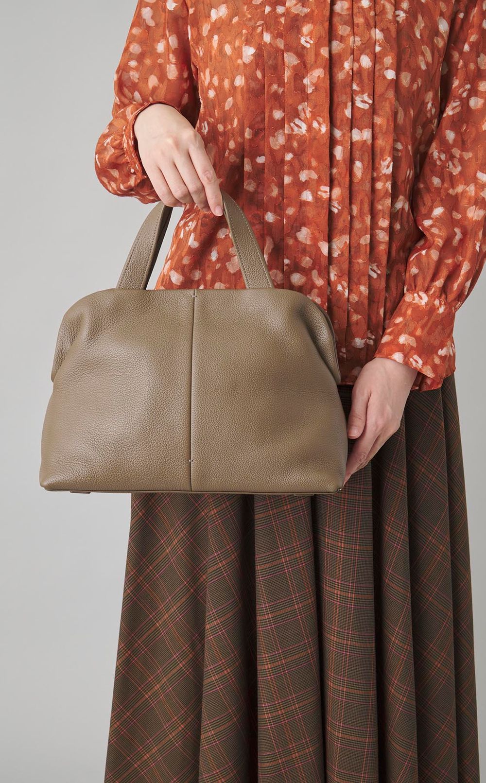 PAVE PETIT レザーバッグ