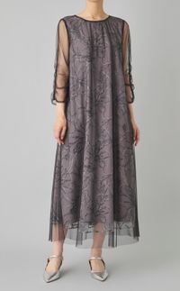 フラワーエンブロイダリーシアードレス