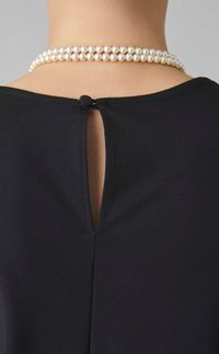 ピンブローチ付きパールネックレス