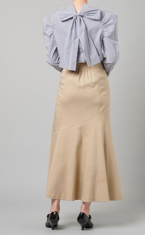 バックリボンパフブラウス