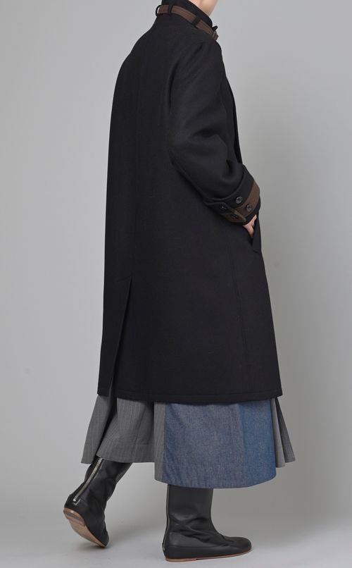ミディ丈ウールコート