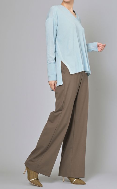 ハイゲージウールVネックニット