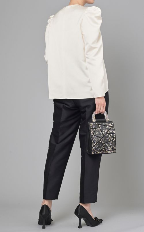 パール付パフスリーブブラウス