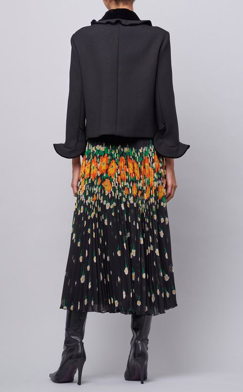 フリルカラーショートジャケット