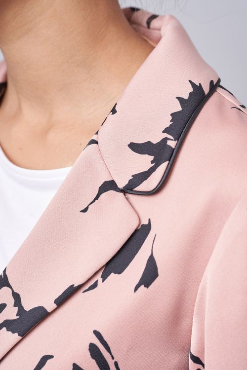 プリントテーラードジャケット