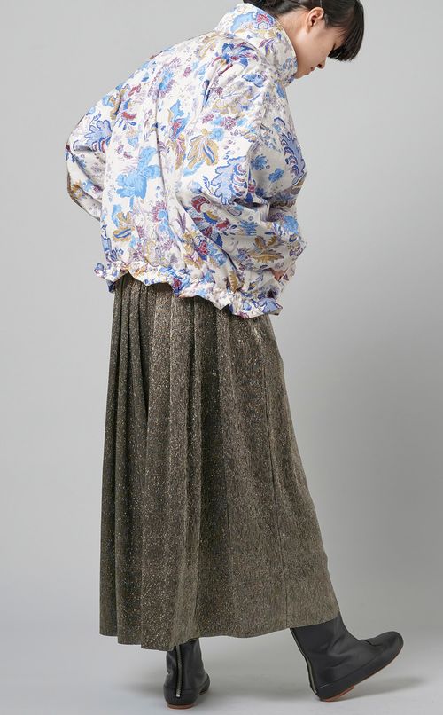 ナイロンフラワープリントブルゾン