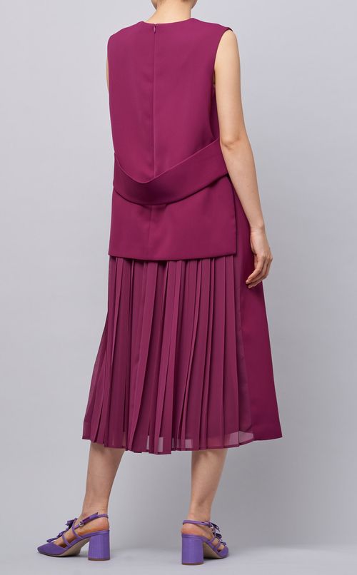 バックシフォンプリーツワンピース